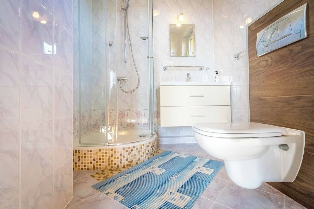 Górski Pałacyk Panoramic Double or Twin Room 9