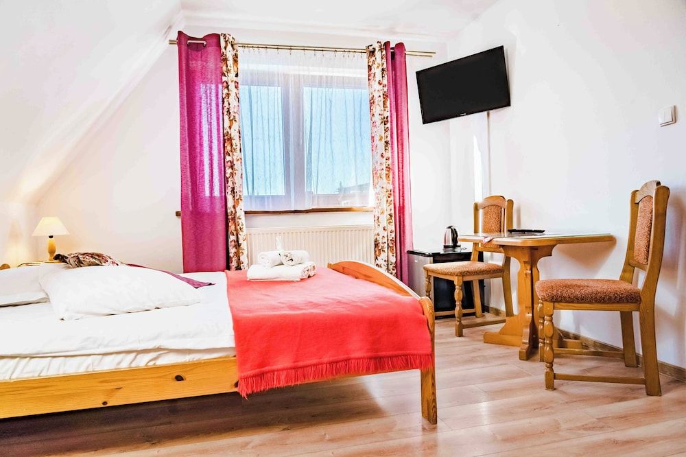 Górski Pałacyk Double Room 2
