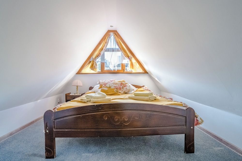 Górski Pałacyk Economy Apartment 2