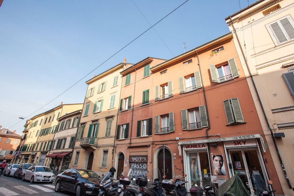 undefined HouSmart Castiglione 76 9