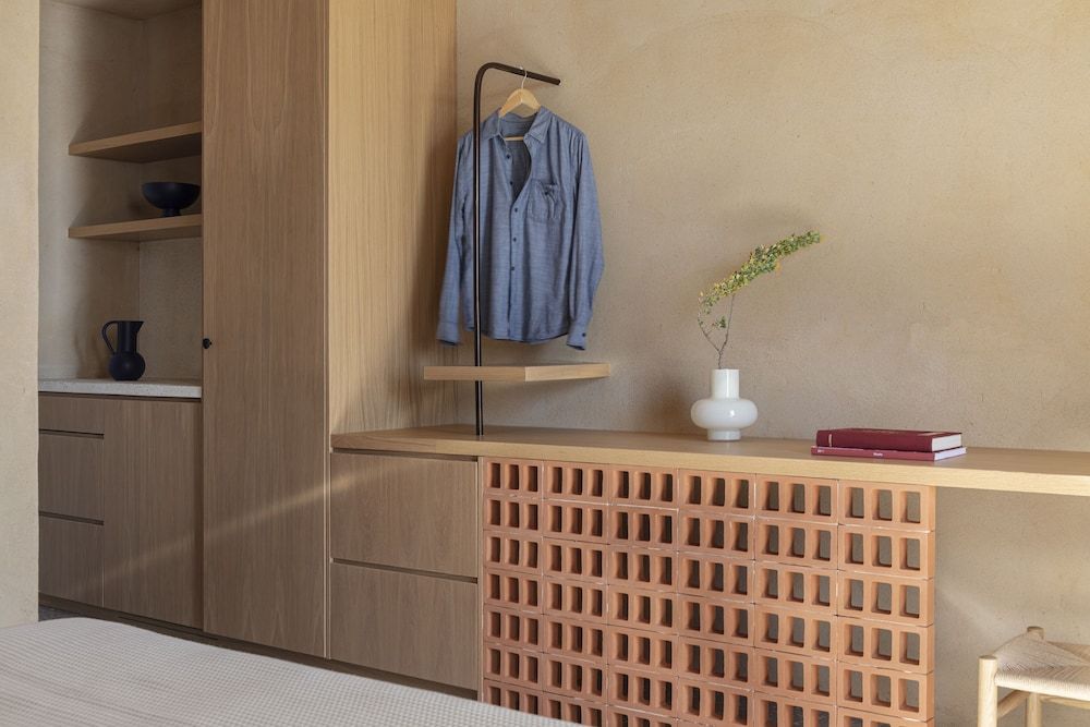 Ethos Vegan Suites Luxury Studio Suite, Private Jacuzzi 7