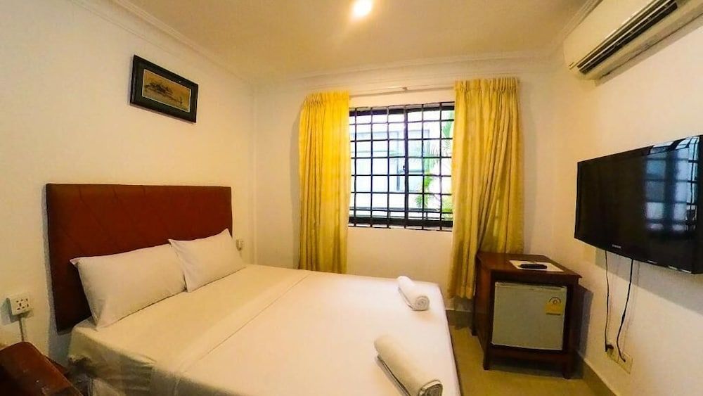 undefined The Dubliner Inn 4