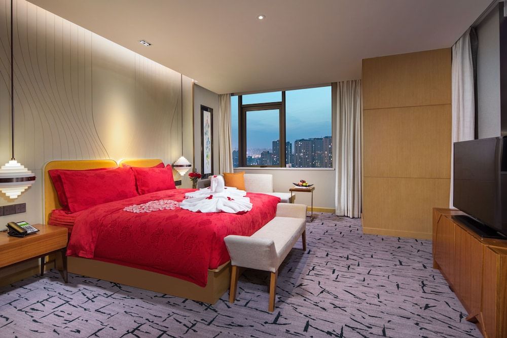 Suite, 1 Bedroom, Business Lounge Access (Lounge Access)