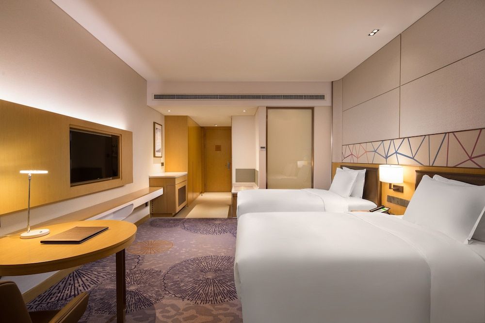 Standard Room, 2 Twin Beds, Business Lounge Access (Lounge Access)
