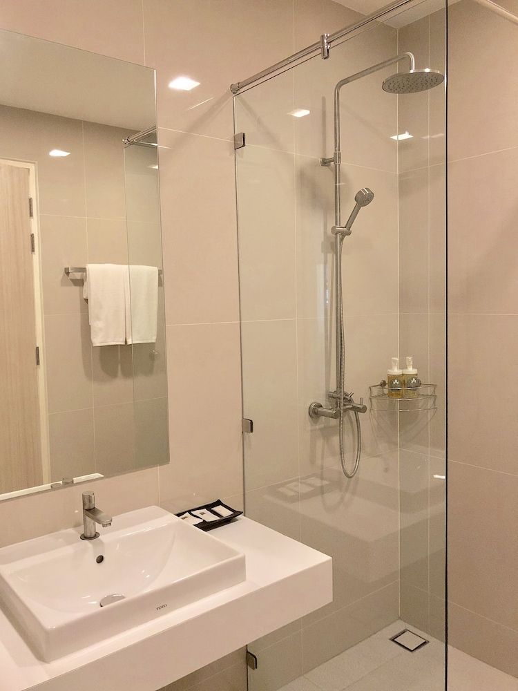 Porestva Hotel Sriracha Standard Twin Room 4