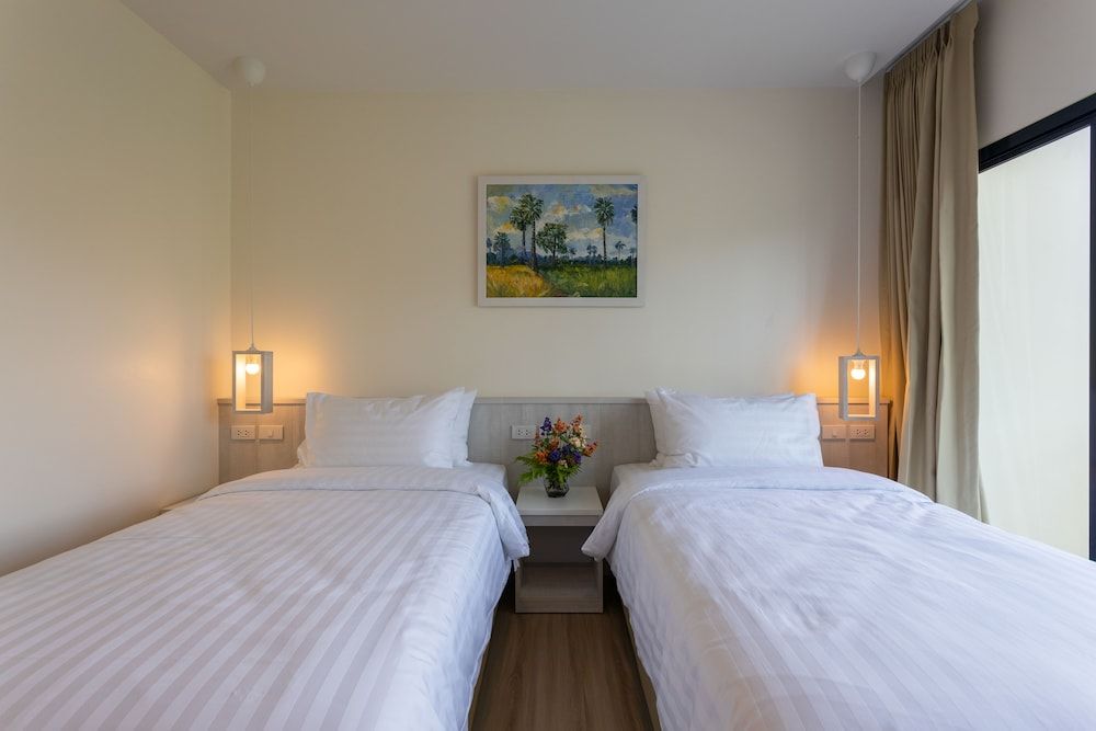 Porestva Hotel Sriracha Standard Twin Room 2