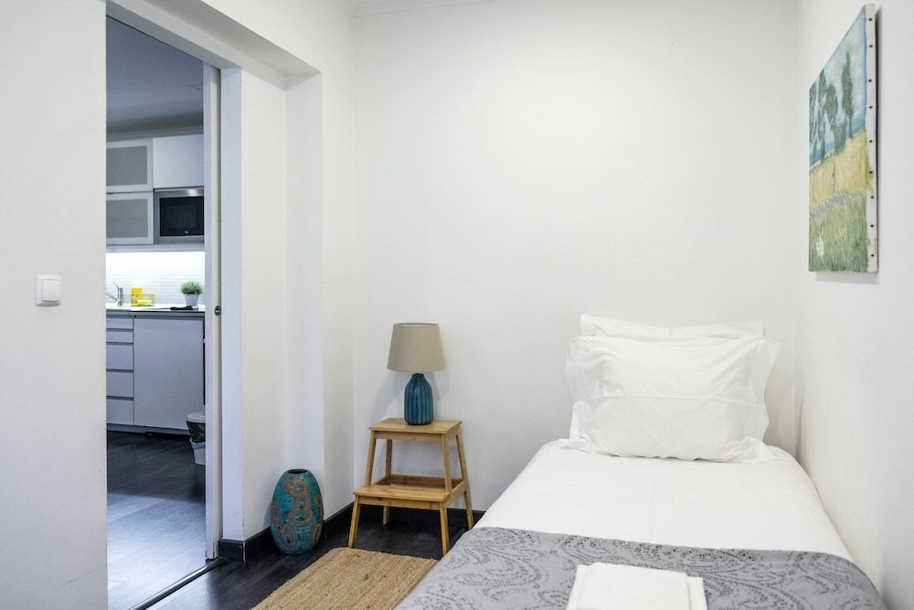 undefined 01 Nice Flat by Olivais 8