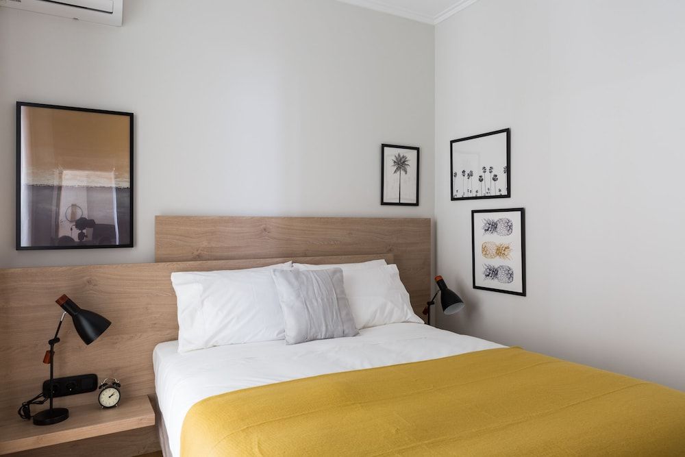 UPSTREET Stylish & Spacious 2BD Apt-Thiseio Apartment 14