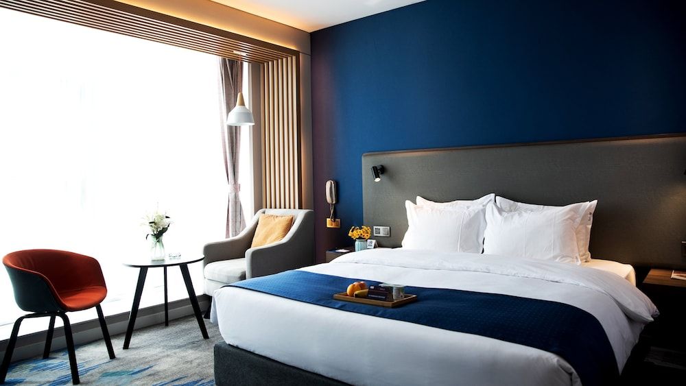 Standard Room, 1 King Bed, Accessible