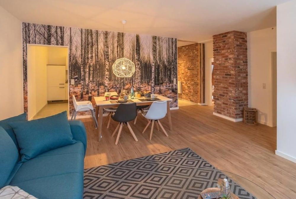 Apartment (2)