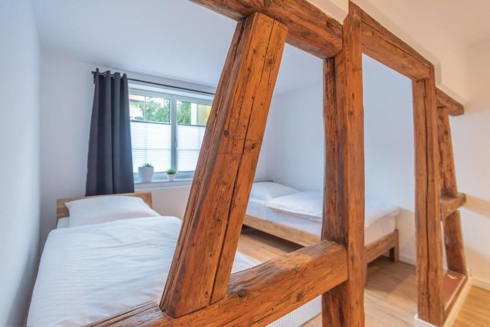 Apartment (2)