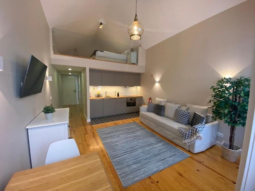 undefined Vitoria's Terrace Apartments 2