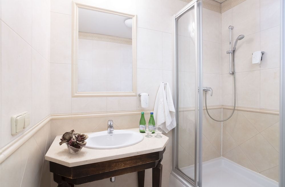 Palac Paulinum Comfort Double Room 6