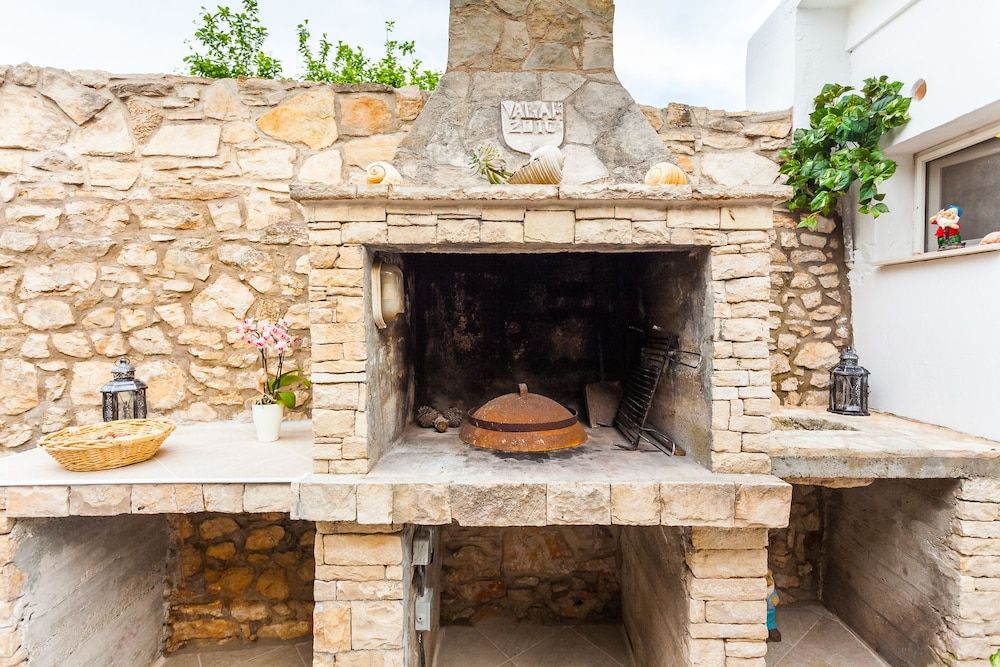 Guest House Mara Apartment, 2 Bedrooms, Terrace 25