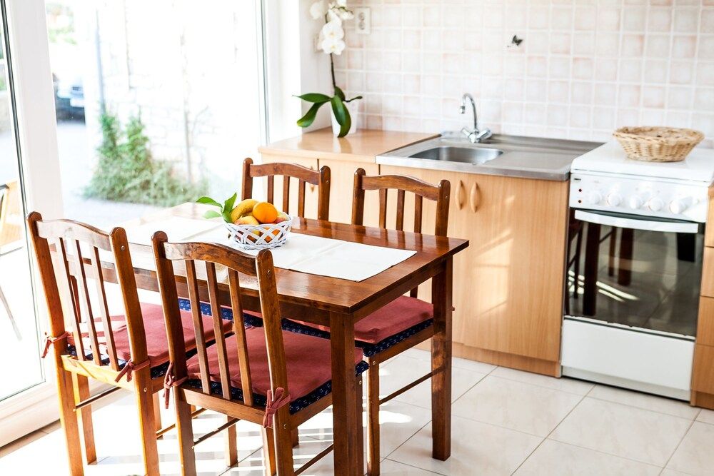 Guest House Mara Apartment, 1 Bedroom, Terrace 10