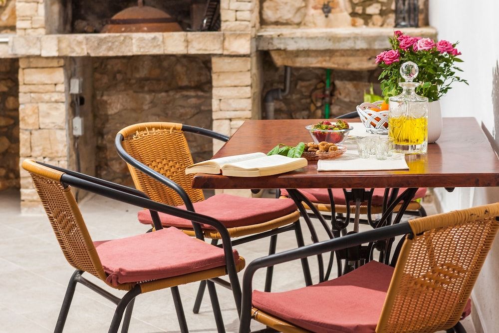 Guest House Mara Apartment, 1 Bedroom, Garden View 14