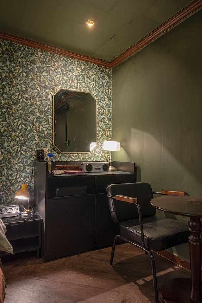 Shourin Hotel Cheonan by Aank Pet Room 8