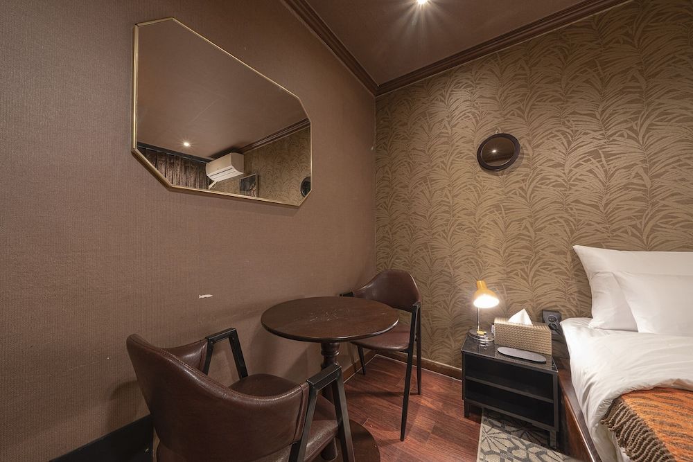 Shourin Hotel Cheonan by Aank Hong Kong Standard 8