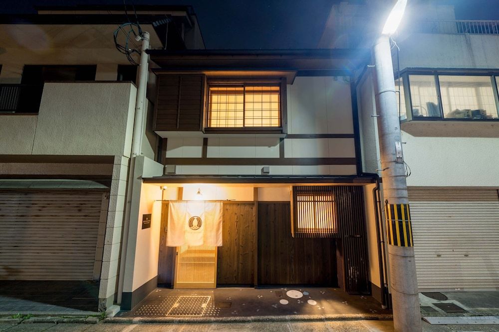 undefined RESI STAY Villa Silktree 6