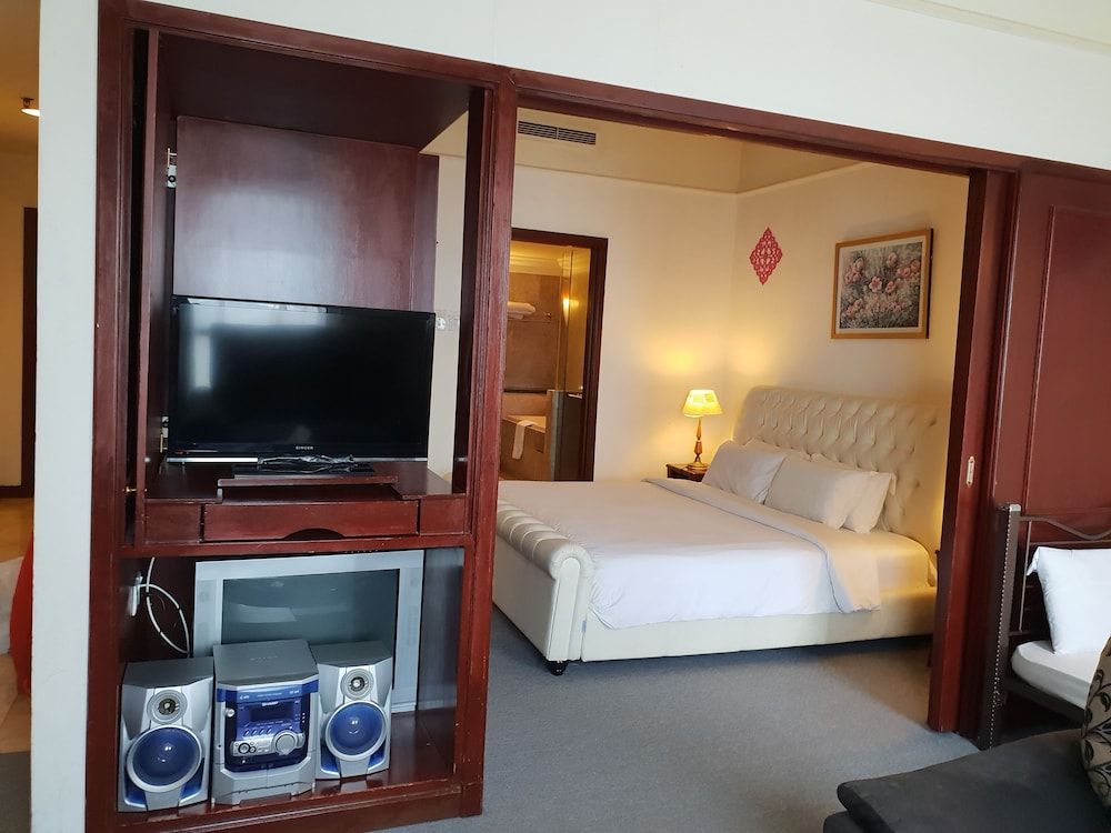 undefined Residency Suites At Times Square 2