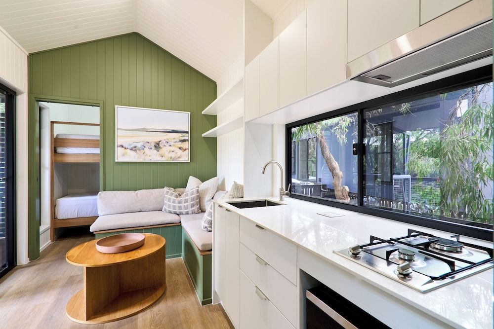 Tasman Holiday Parks - Yallingup Beach Premium Cabin 5