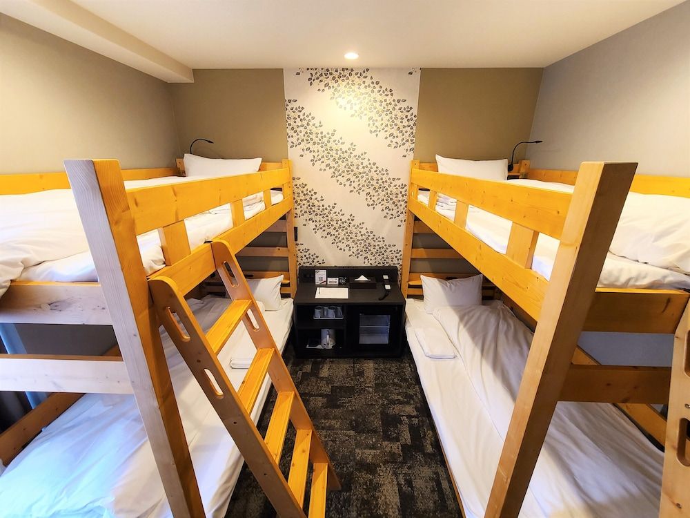 Bunk Bed Room (Shower Only)