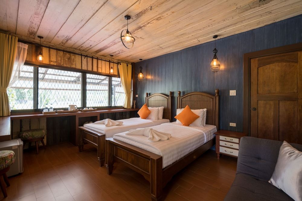 ST Resort Standard Room Villa 1 8