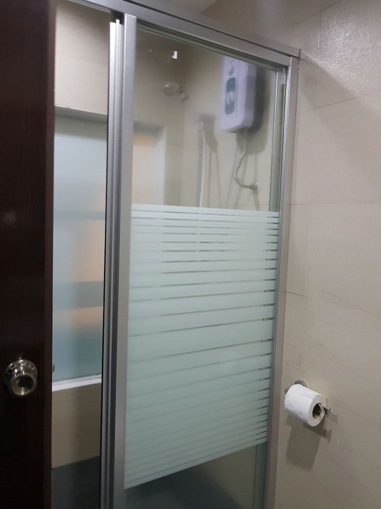 Cherry Midtown Hotel Executive Twin Room, 2 Twin Beds 12