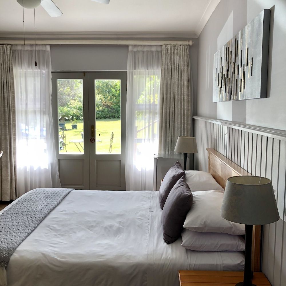 Burrough place Standard Double Room 3