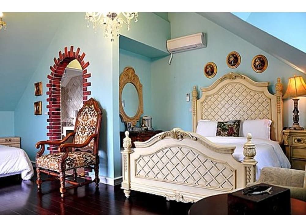 England Castle B&B Classic Double Room 3