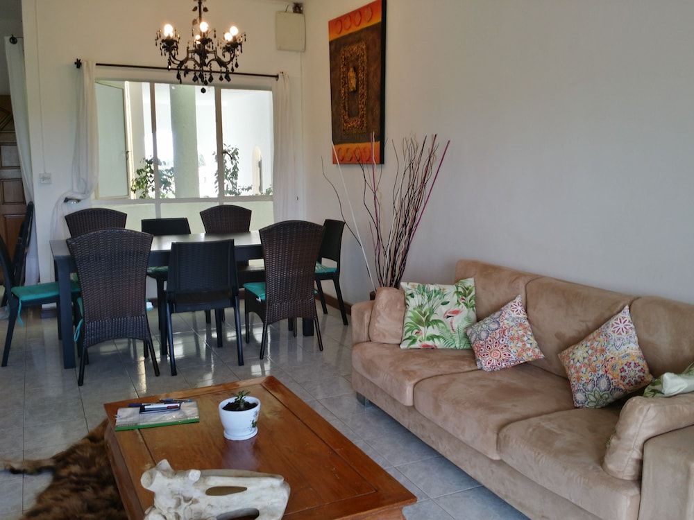 Three Bedroom Apartment by Dakz