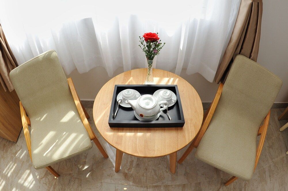 Tam Chau Luxury Hotel Double Room 6