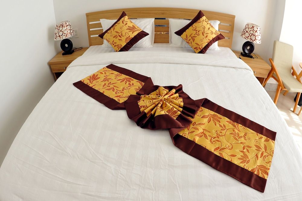 Tam Chau Luxury Hotel Double Room 10