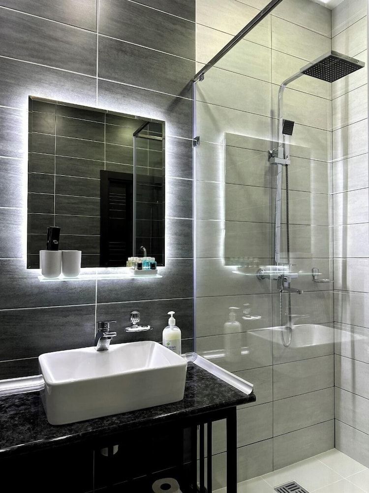 Home hotel Deluxe Triple Room 14