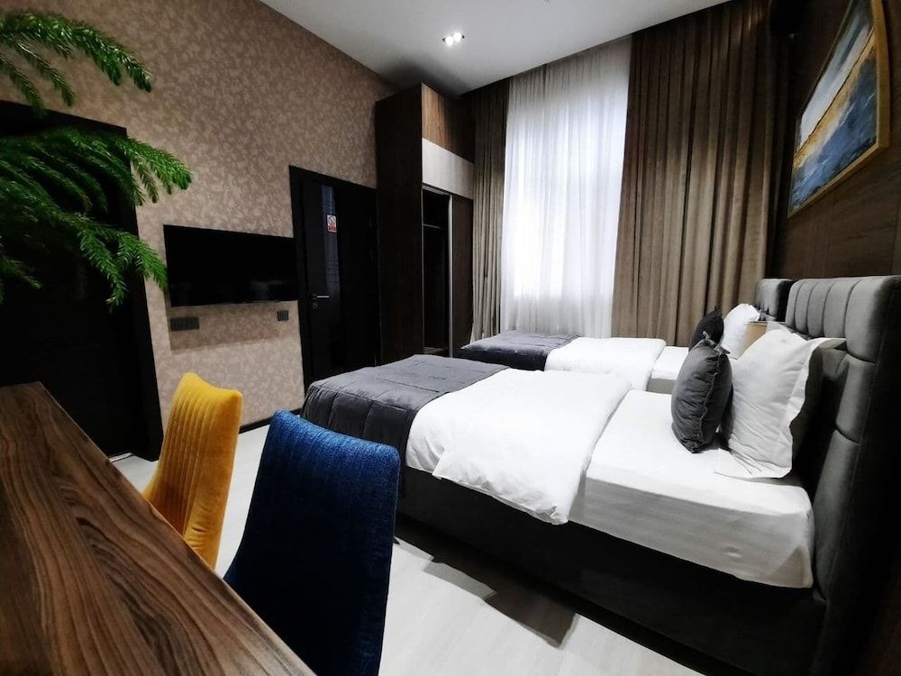 Home hotel Luxury Double or Twin Room 2