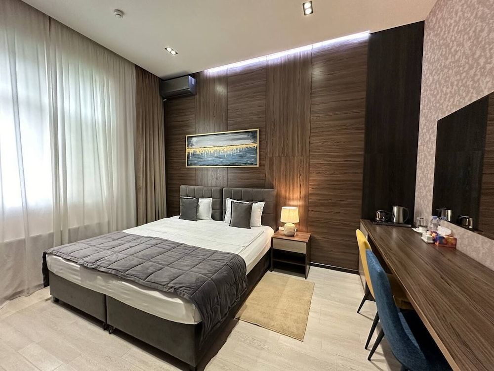 Home hotel Luxury Double or Twin Room 6