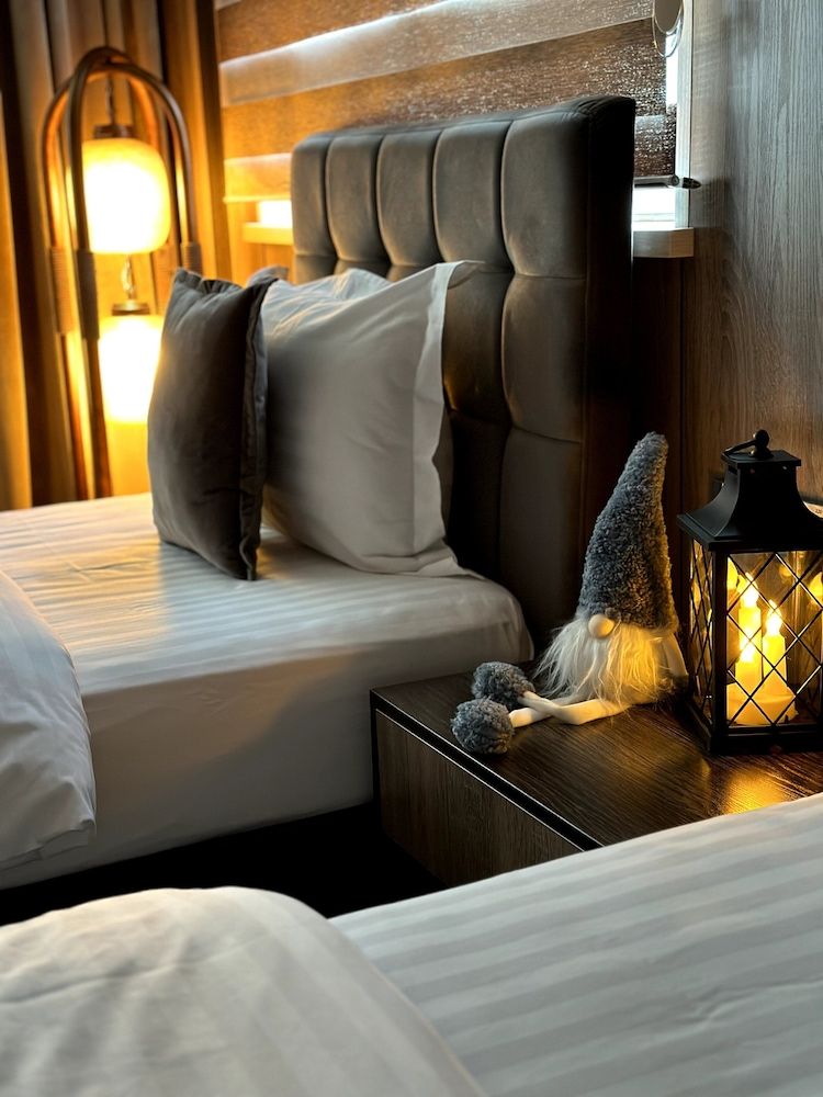 Home hotel Luxury Double or Twin Room 5