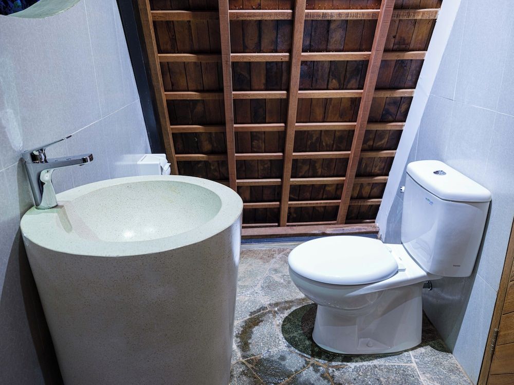 Natya River Sidemen Standard Glamping Cabin 5