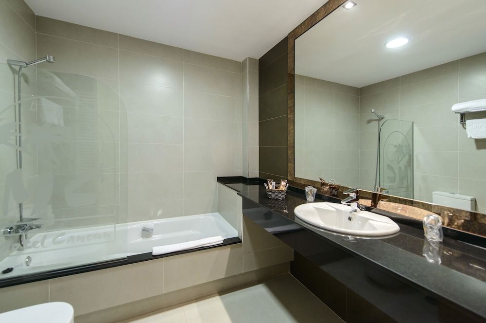 Motel Cancún Avilés Double Room 16