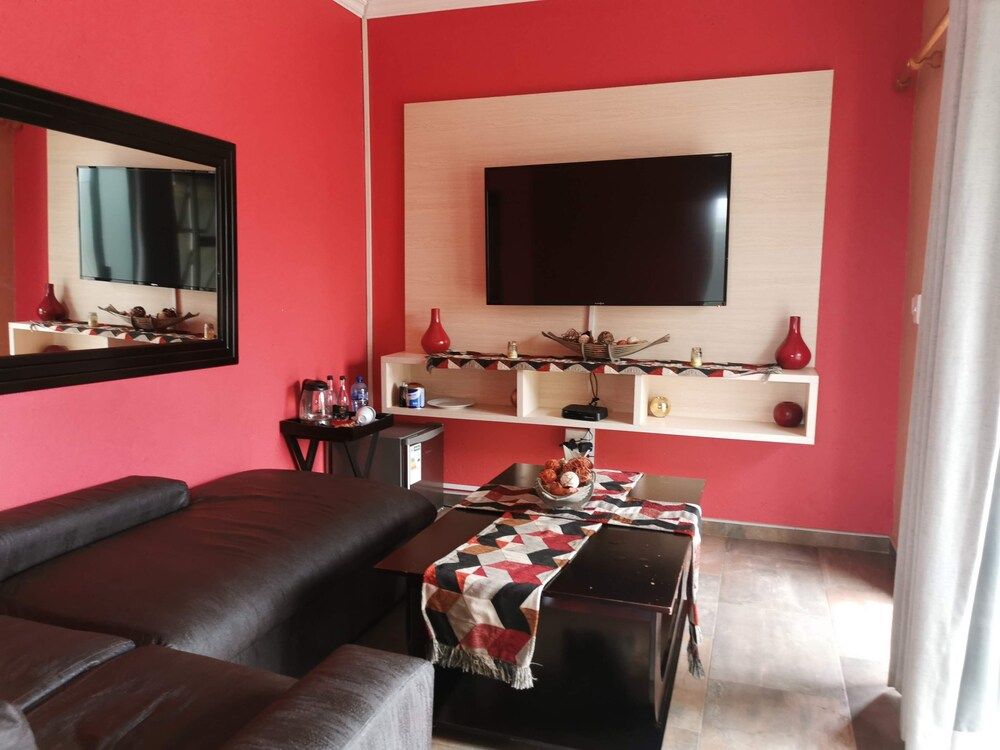 Thavhani Guest House Deluxe Room 31