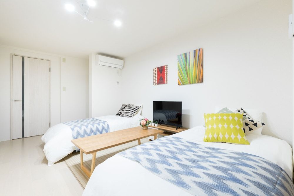 Momodani House Private Vacation Home, 2 Bedrooms 9