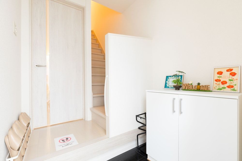 Momodani House Private Vacation Home, 2 Bedrooms 20