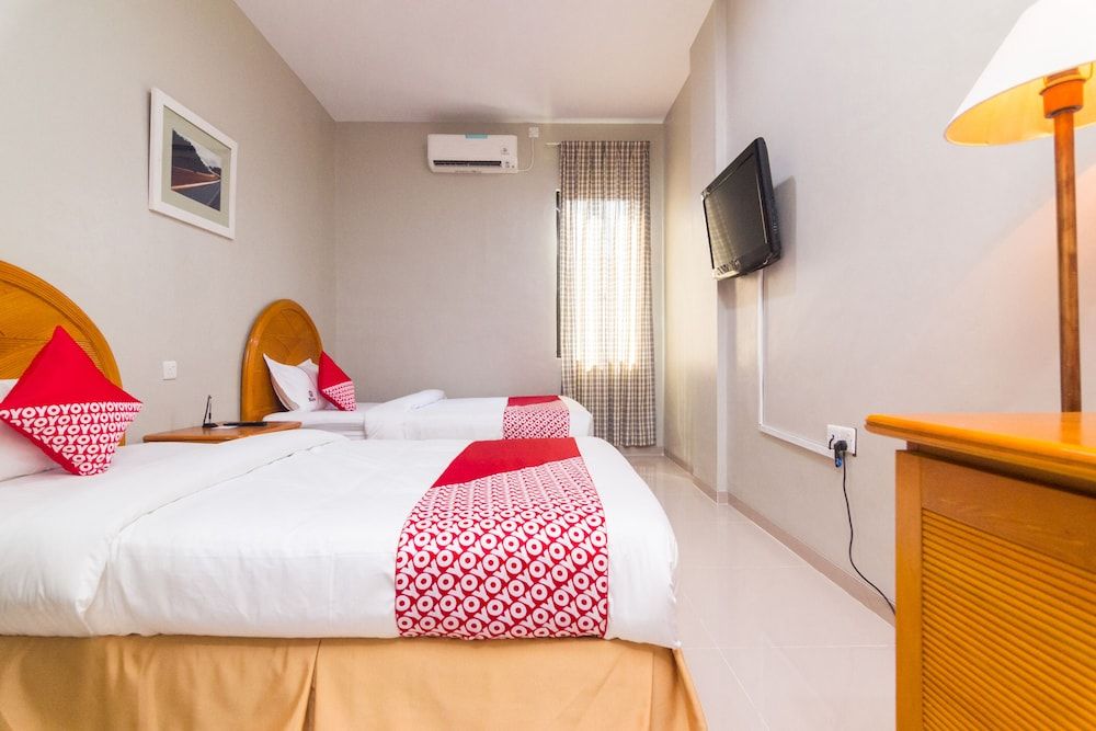 undefined Capital O 1867 Kara Guest House 6