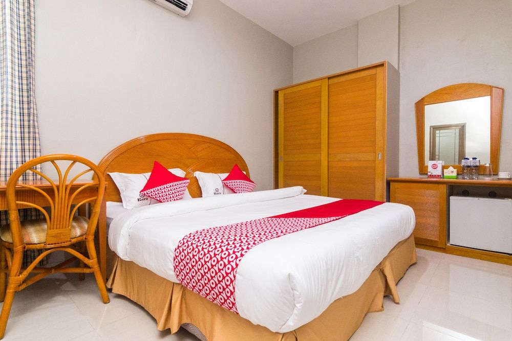 Capital O 1867 Kara Guest House Standard Double Room