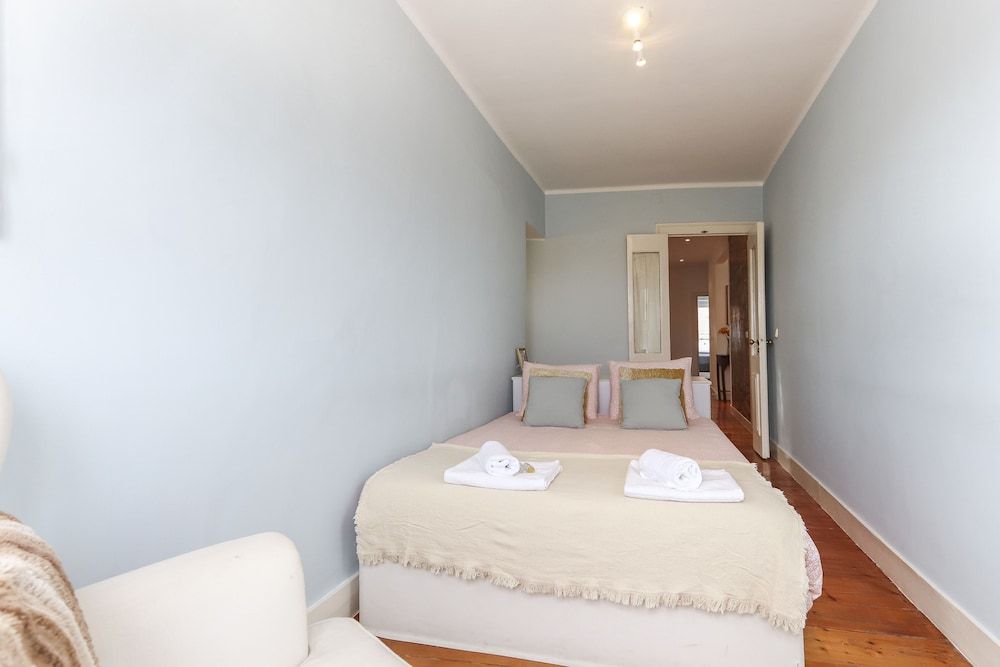 undefined Chiado Views by Homing 7