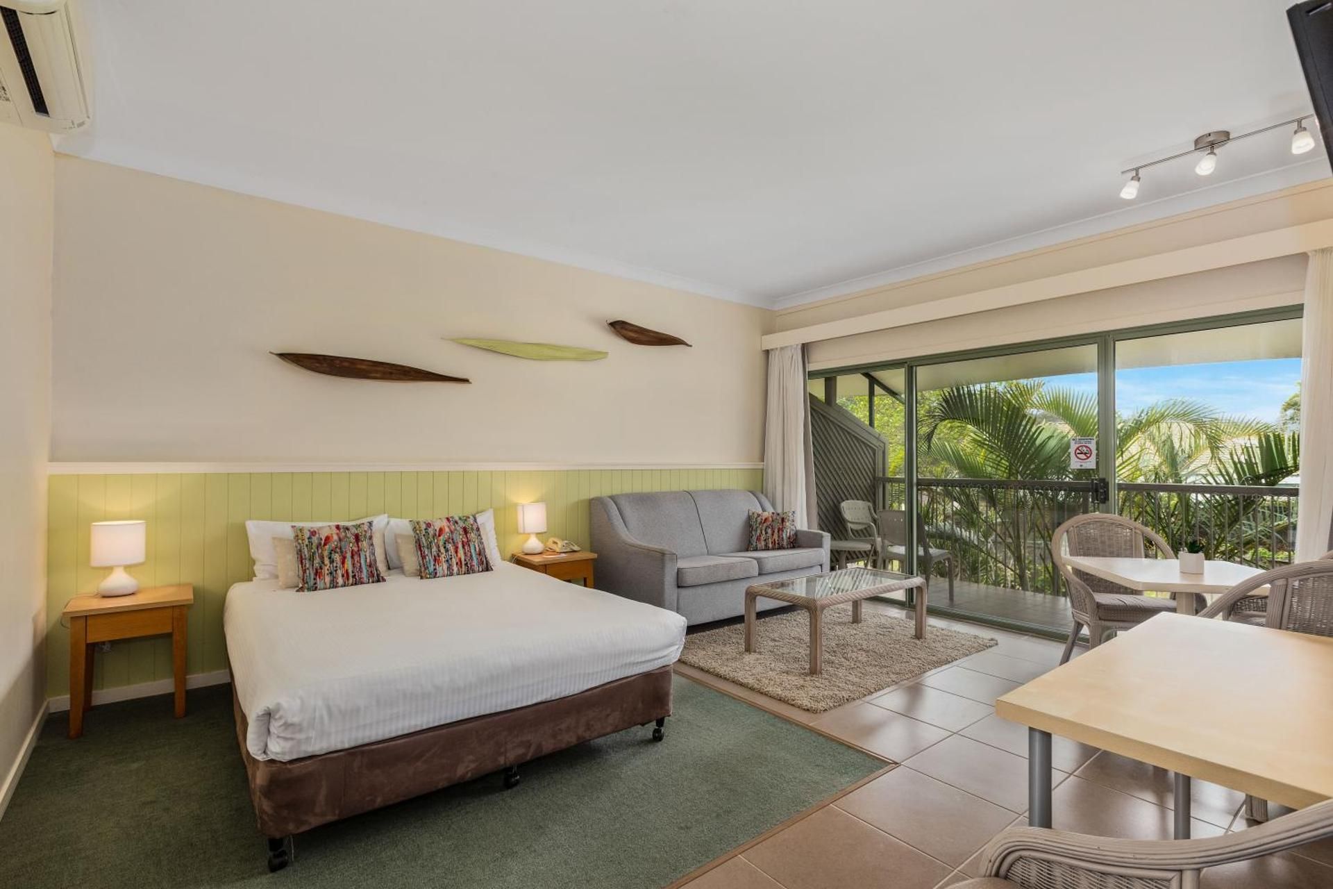 Ballina Beach Resort Queen Room