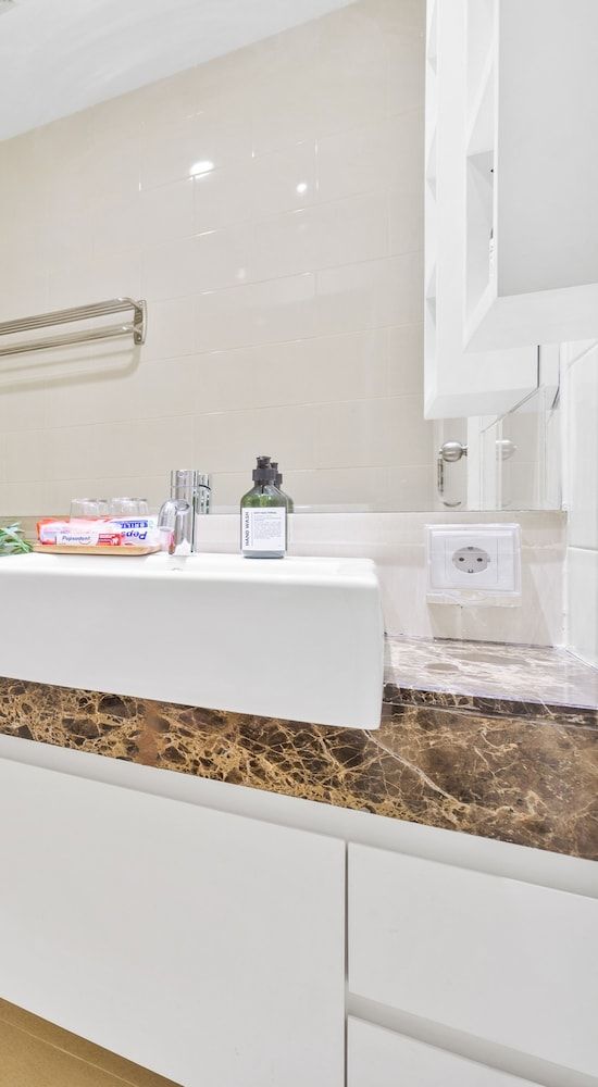 RENJANA by Kozystay Apartment, 2 Bedrooms, City View 14