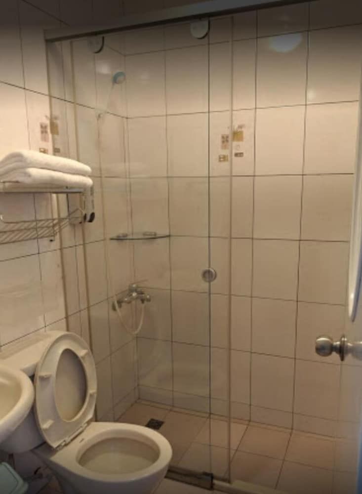 Yu Lei B&B Quadruple Room 4