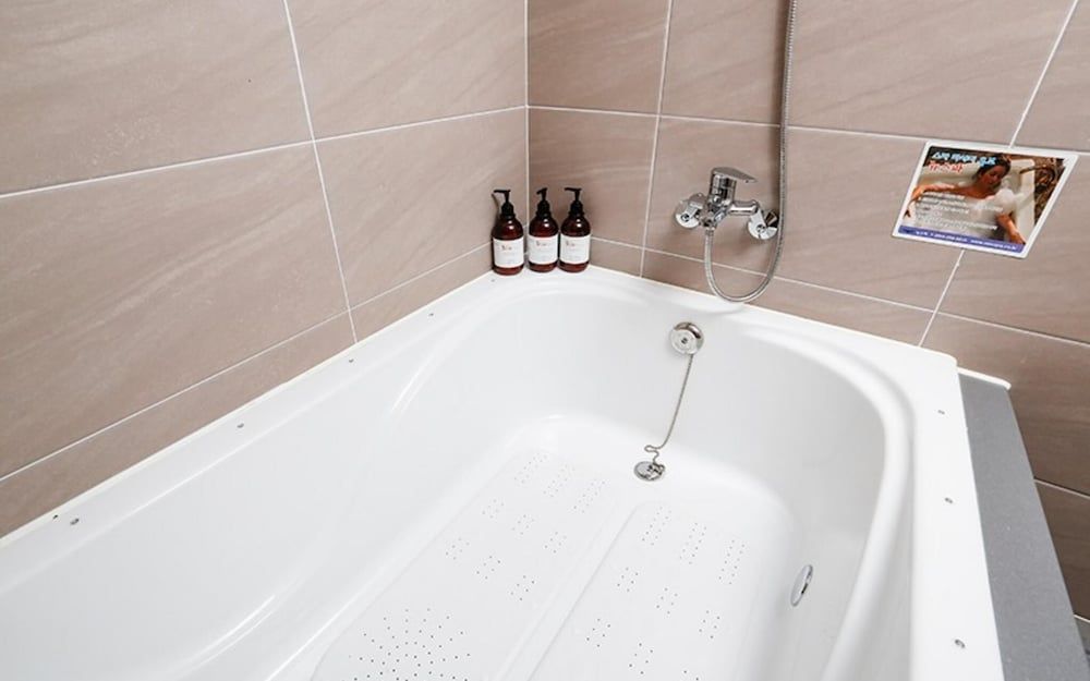 Busan S Stay Pension Room (Standard room 204) 12