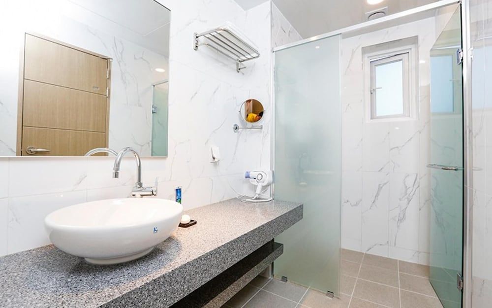 Busan S Stay Pension Room (Suite Room 502) 12